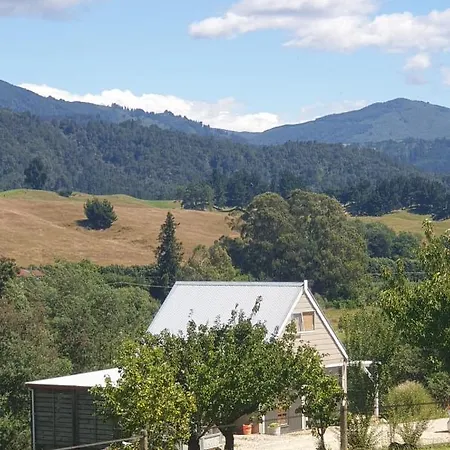 Blue Bell Cottage. Serene Luxury Farmstead Lower Moutere Exterior photo
