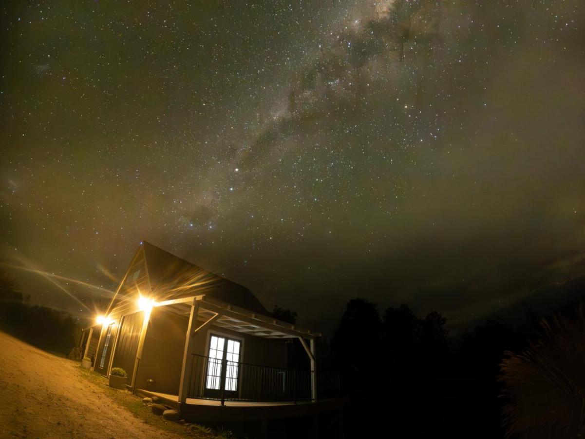 Blue Bell Cottage. Serene Luxury Farmstead Holiday home Lower Moutere